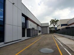 Tuas Avenue 8 (D22), Factory #636907781